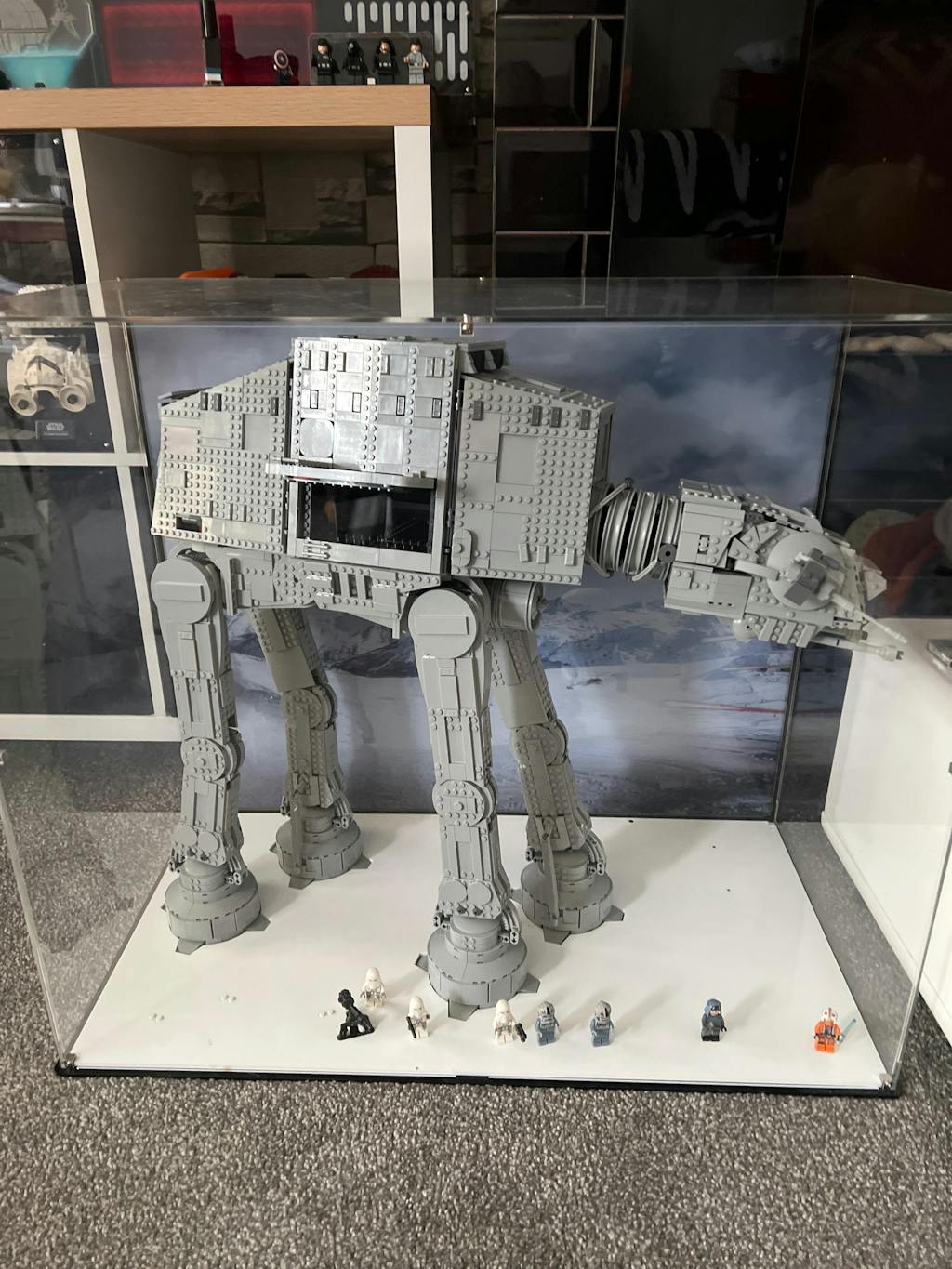 Display Case for LEGO® Star Wars™ UCS AT-AT (75313)
