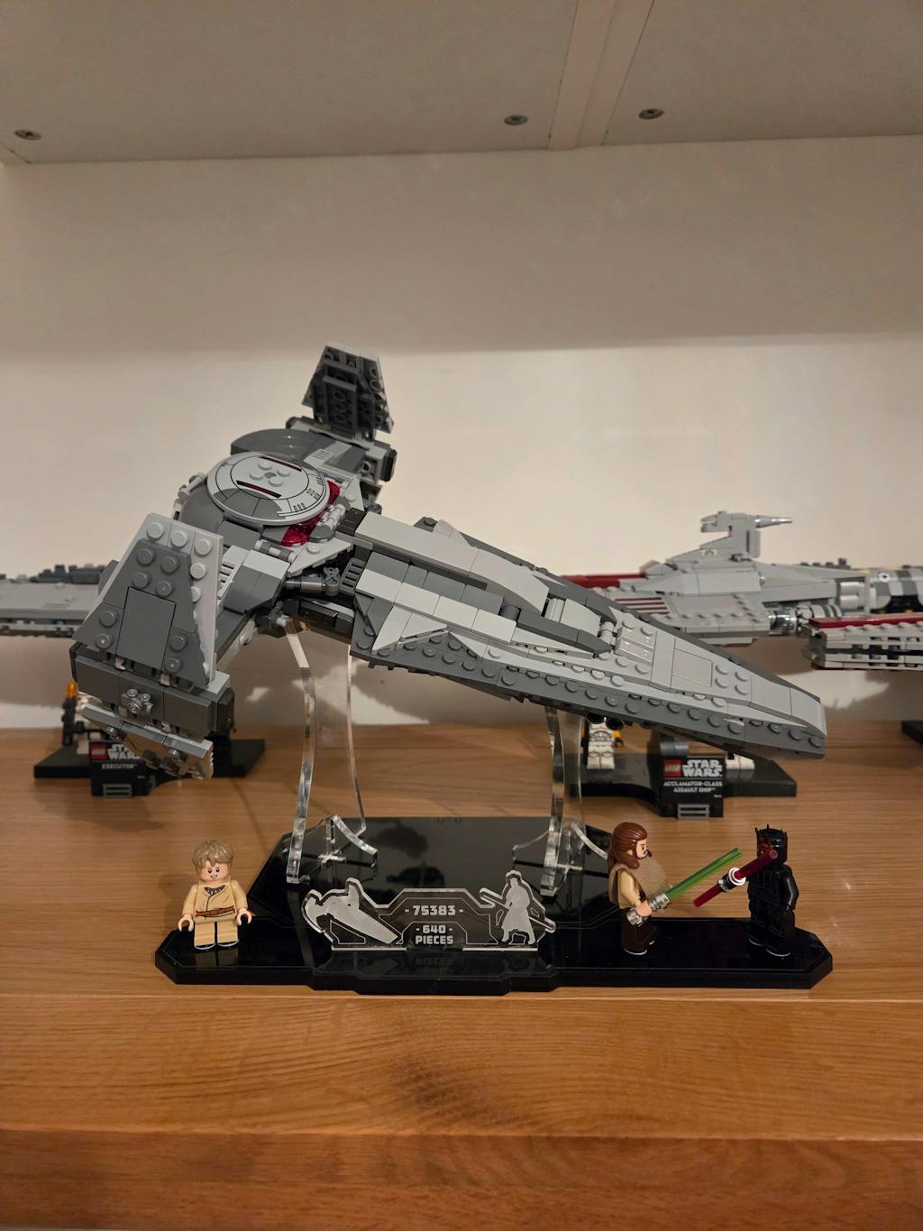 Display Stand for LEGO® Star Wars Darth Maul's Sith Infiltrator (75383)