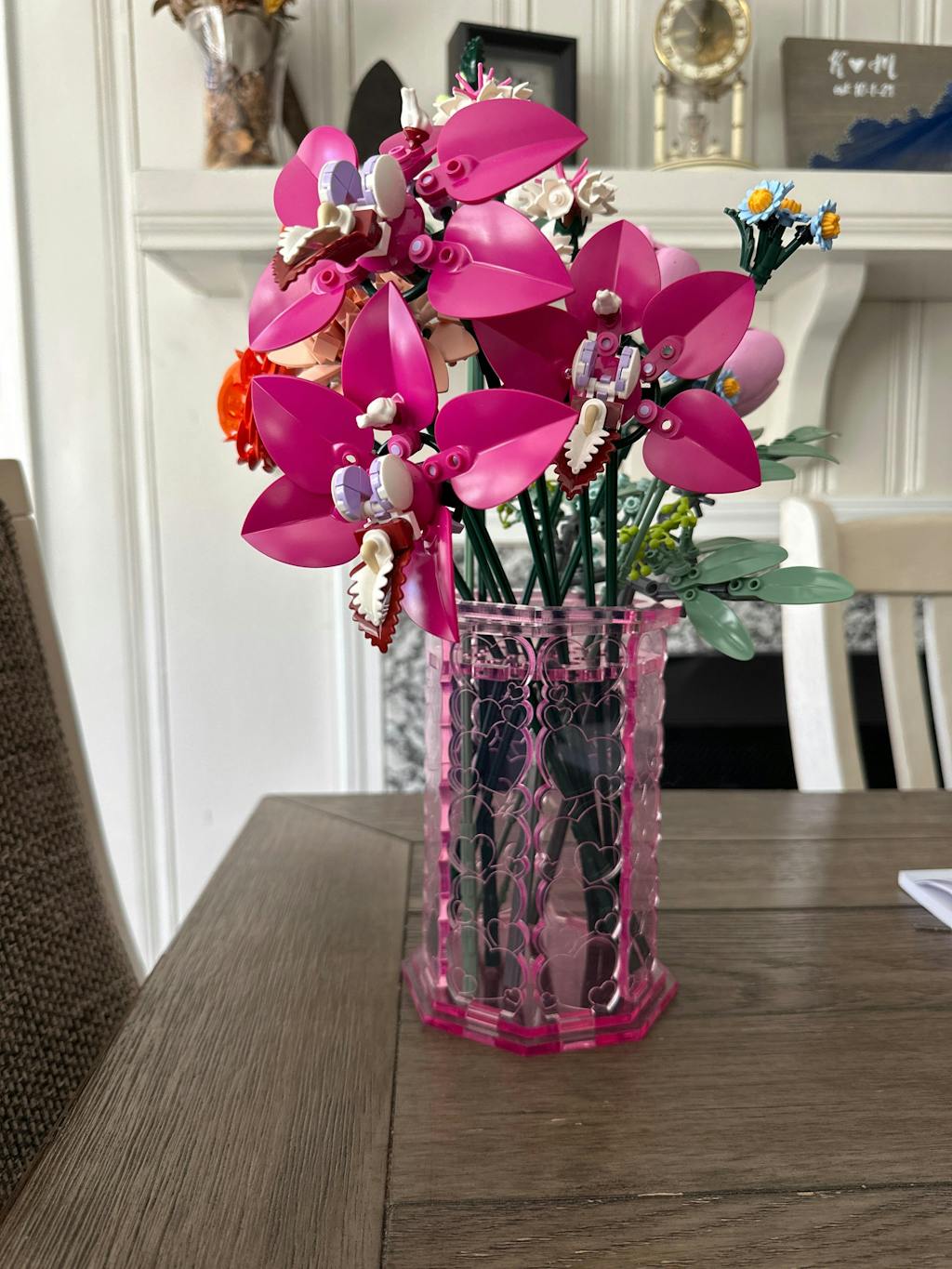 Limited Edition Valentine’s Day Vase for LEGO® Botanical Flowers