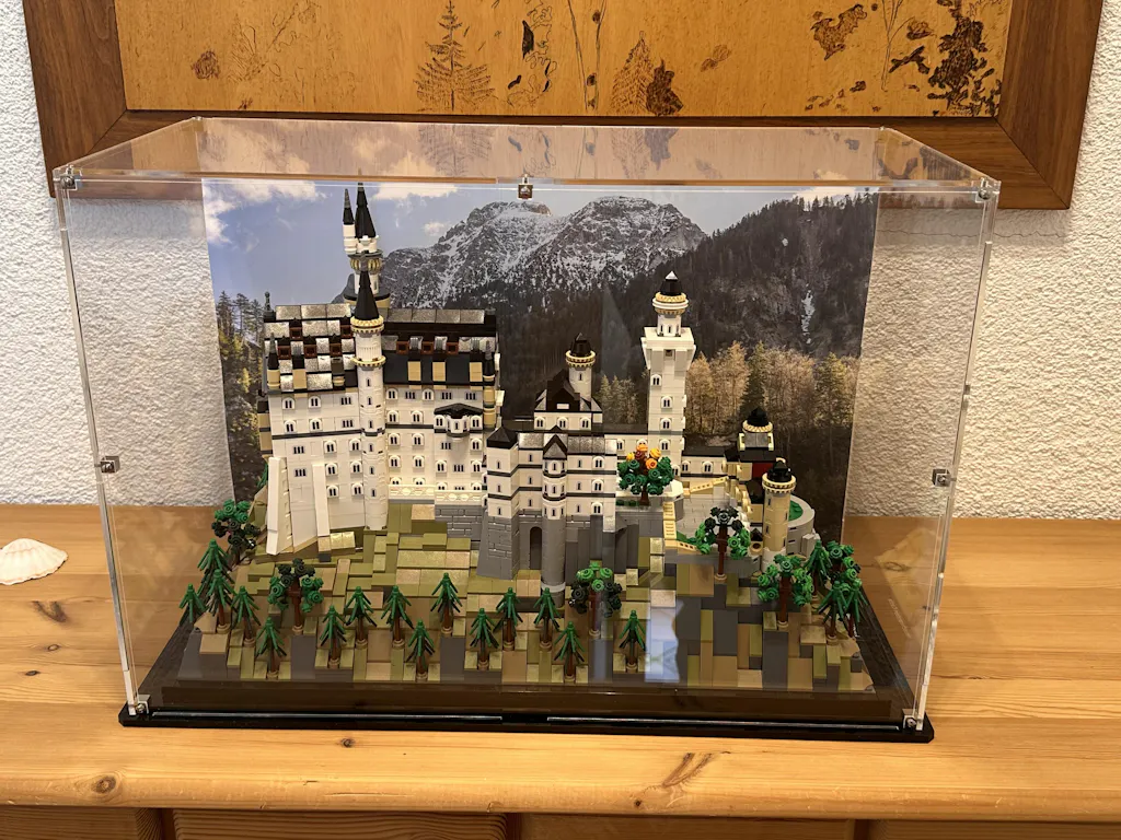 Display Case for LEGO® Architecture: Neuschwanstein Castle (21063)