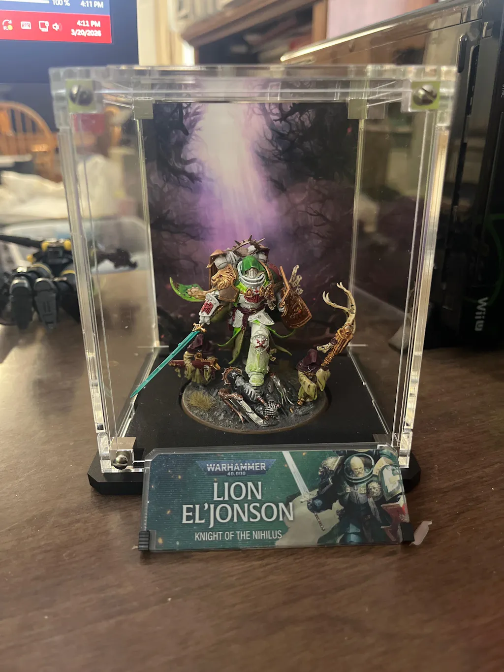 Display Case for Warhammer® 40,000 Dark Angels Lion El’Jonson