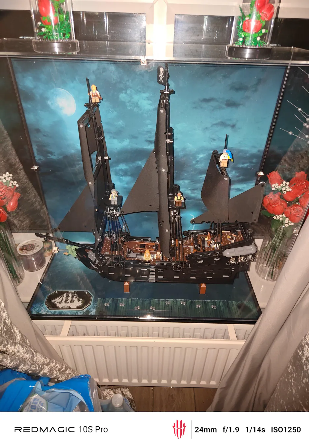 Display Case for LEGO® Icons: Captain Jack Sparrow's Pirate Ship (10365)