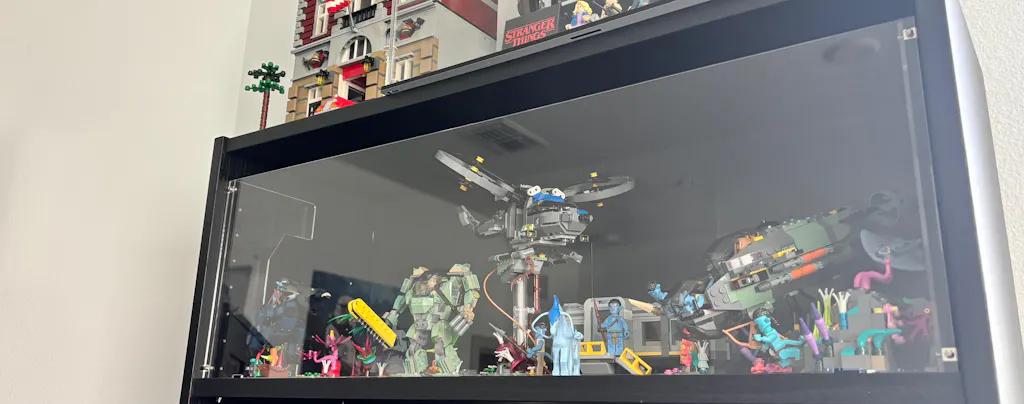 Window Display Solution for IKEA® BILLY Bookcase (80cm Wide) - Clear