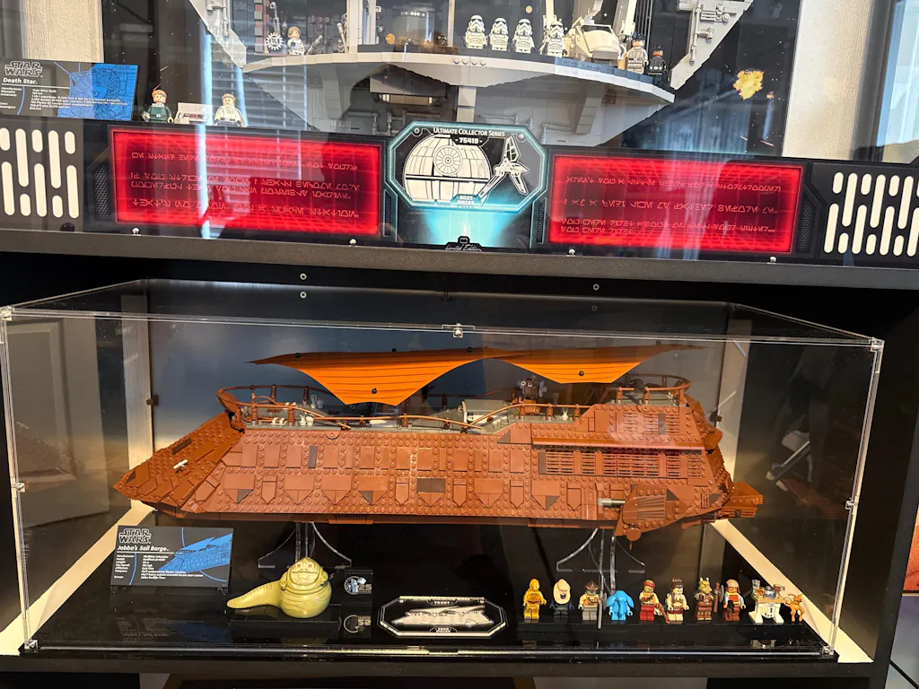 Display Case for LEGO® Star Wars™ UCS Jabba’s Sail Barge (75397)
