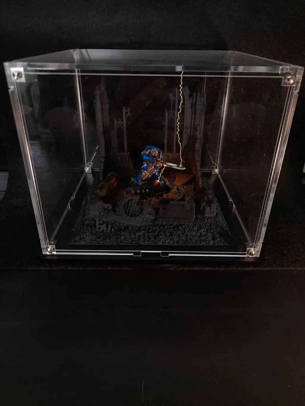 Oversized Miniature Display Case for Warhammer® with Clear Background