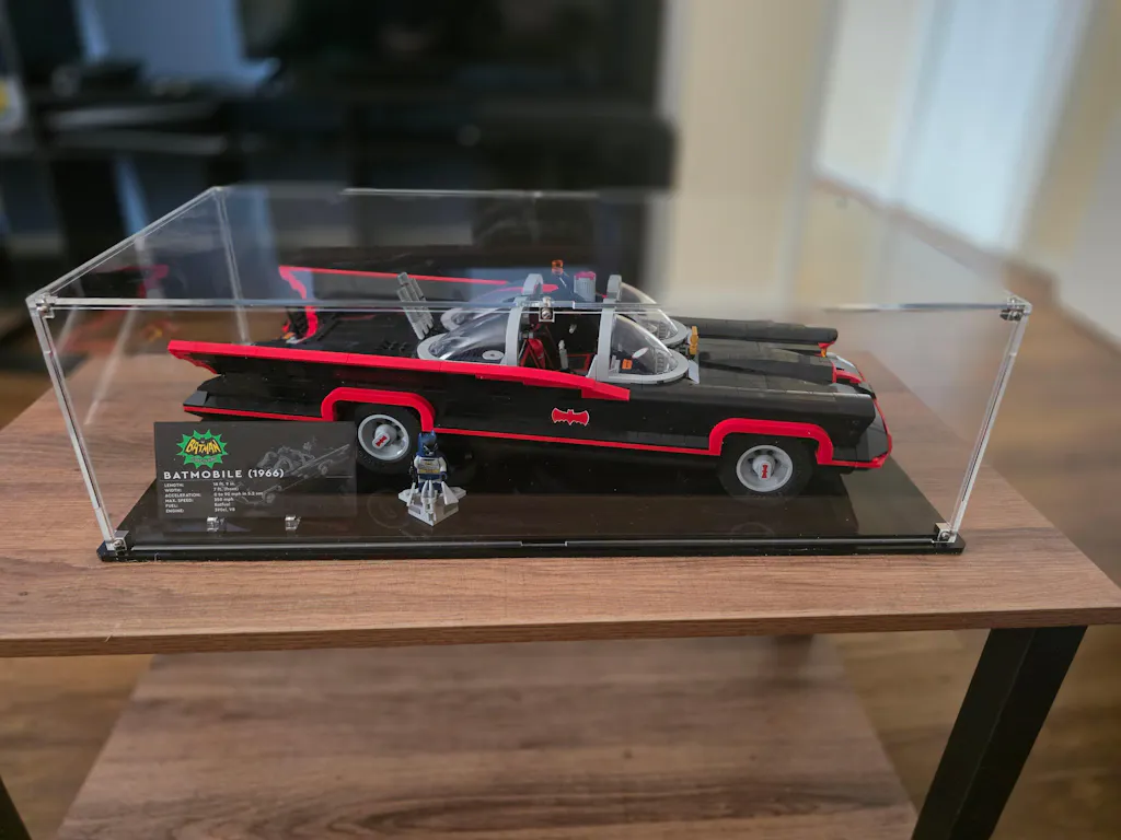 Display Case for LEGO Batman™: The Classic TV Series Batmobile™ (76328)