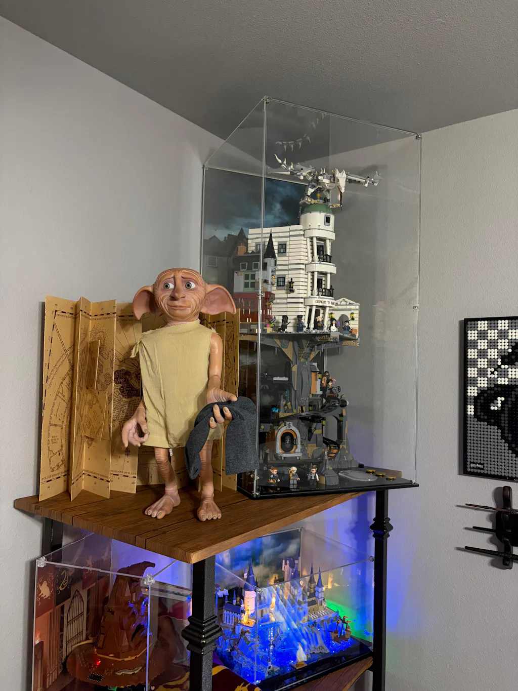 Display Case for LEGO® Harry Potter: Gringotts™ Wizarding Bank – Collectors' Edition (76417)