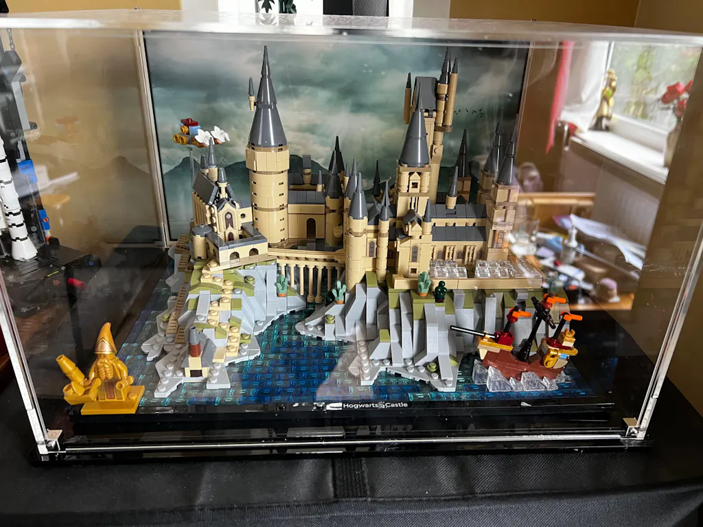 Display Case for LEGO® Harry Potter Hogwarts™ Castle and Grounds (76419)