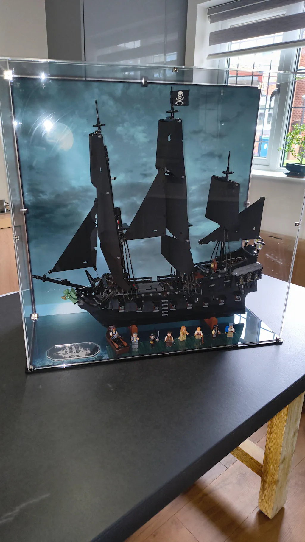 Display Case for LEGO® Icons: Captain Jack Sparrow's Pirate Ship (10365)