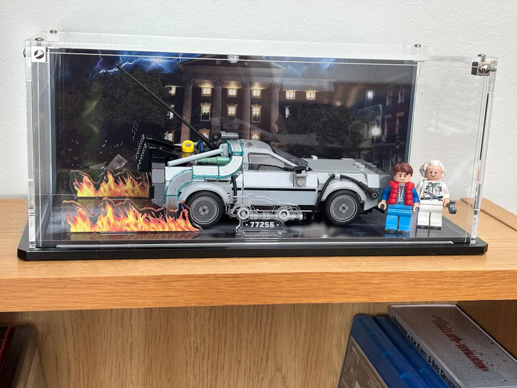 Display Case for LEGO® Speed Champions: Time Machine from Back to the Future (77256)