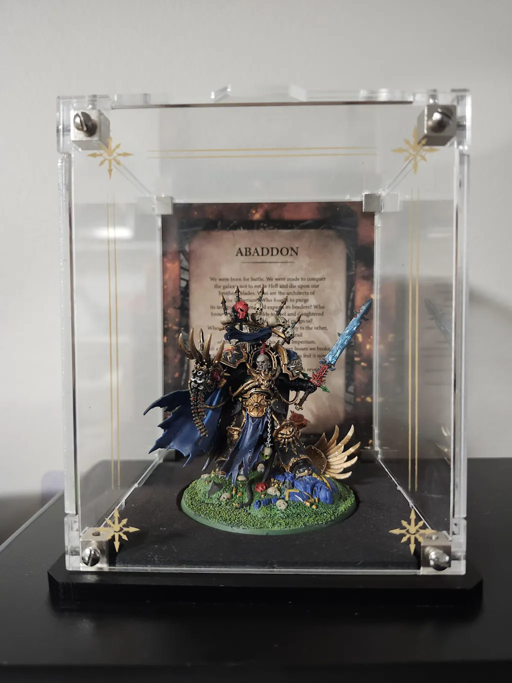 Limited Edition Display Case for Warhammer® 40,000 Abaddon the Despoiler