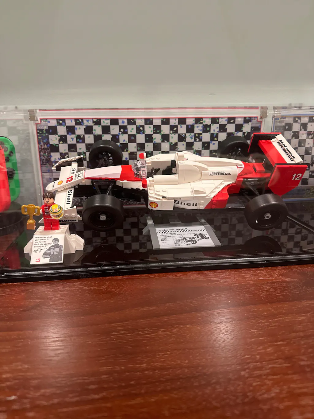 Display Case for LEGO® Icons McLaren MP4/4 & Ayrton Senna (10330)