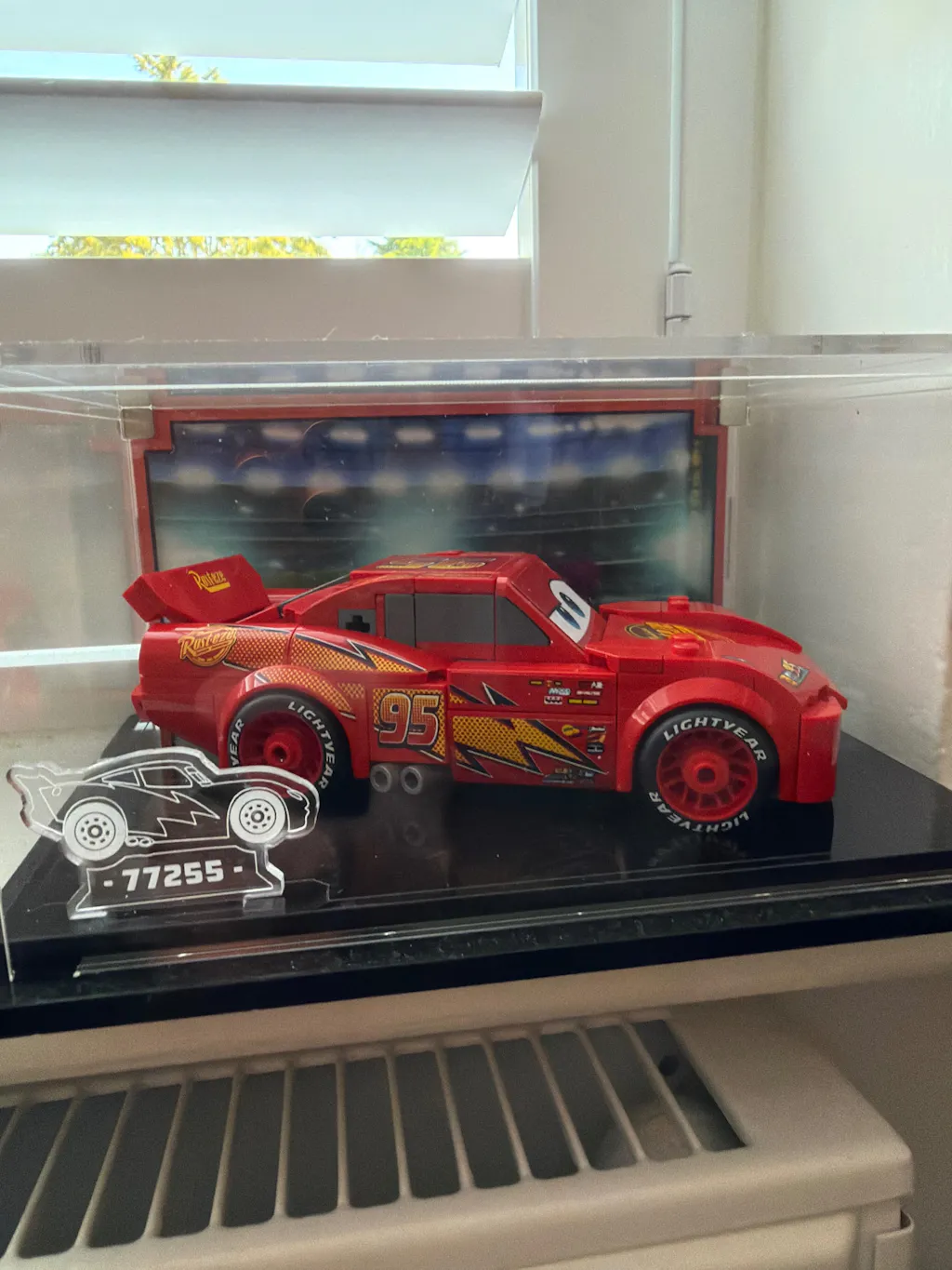 Display Case for LEGO® Disney Speed Champions Lightning McQueen (77255)