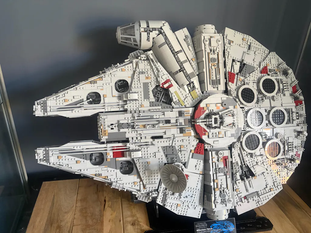 Display Stand for LEGO® Star Wars™ UCS Millennium Falcon (75192)