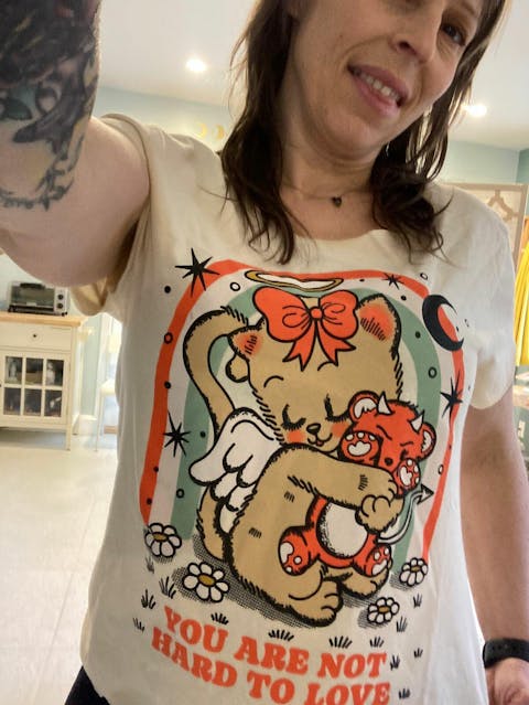 'Not Hard To Love' Shirt