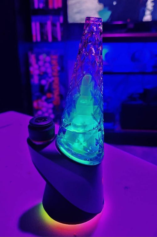 WIIDZ® Indiglow Puffco Peak Pro Glass Attachment