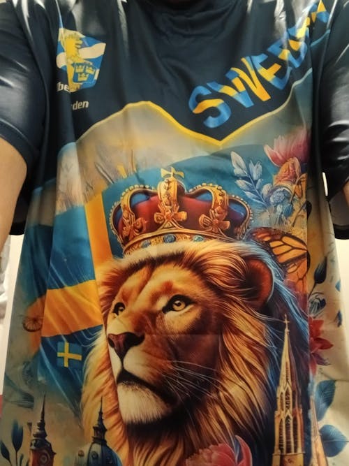 Wiizaa | Wear Your Story