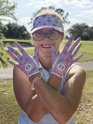 Wild Golf Visor - PINK PALM