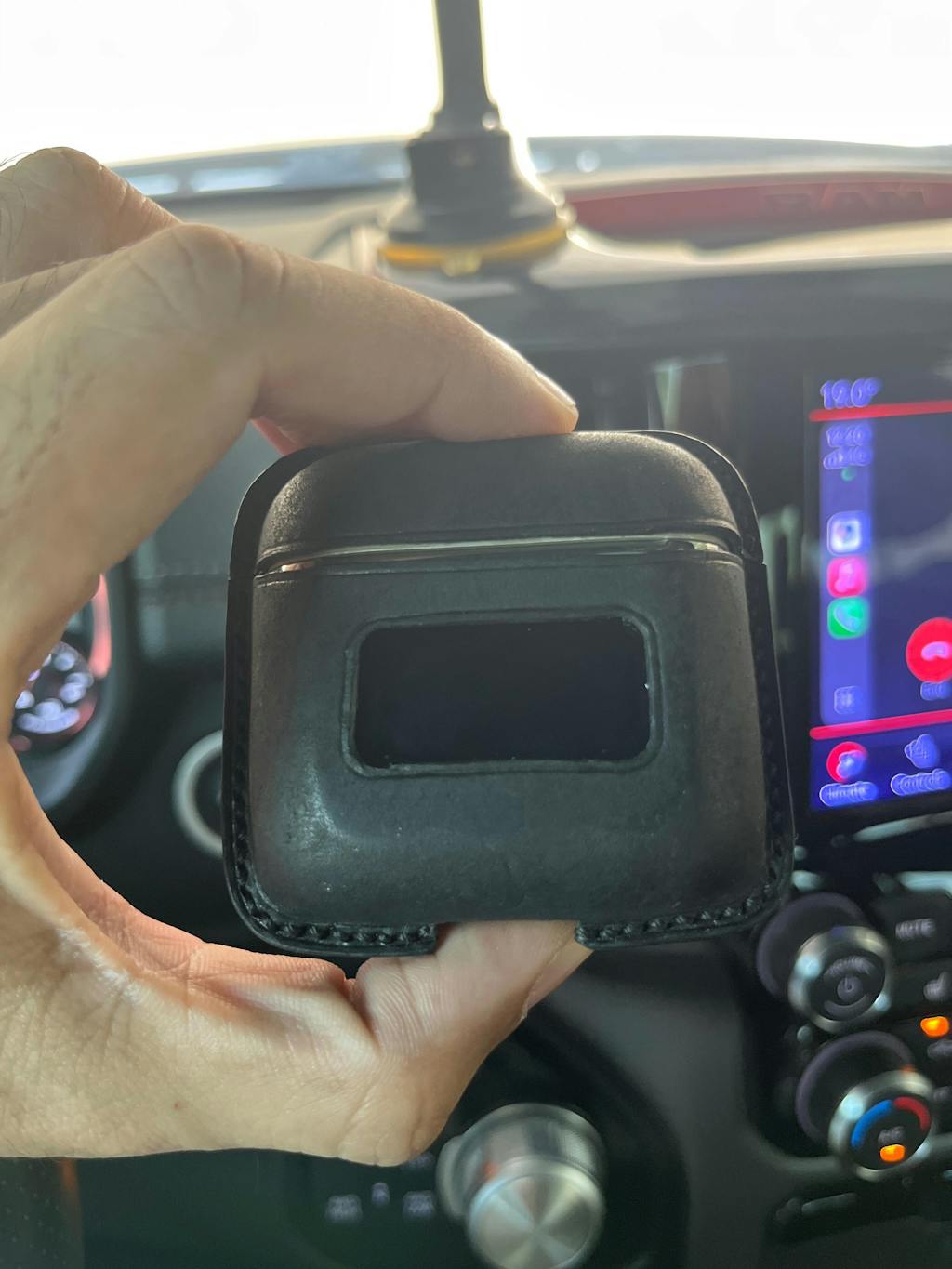 Handcrafted Luxury Leather Wallets | Wild & King