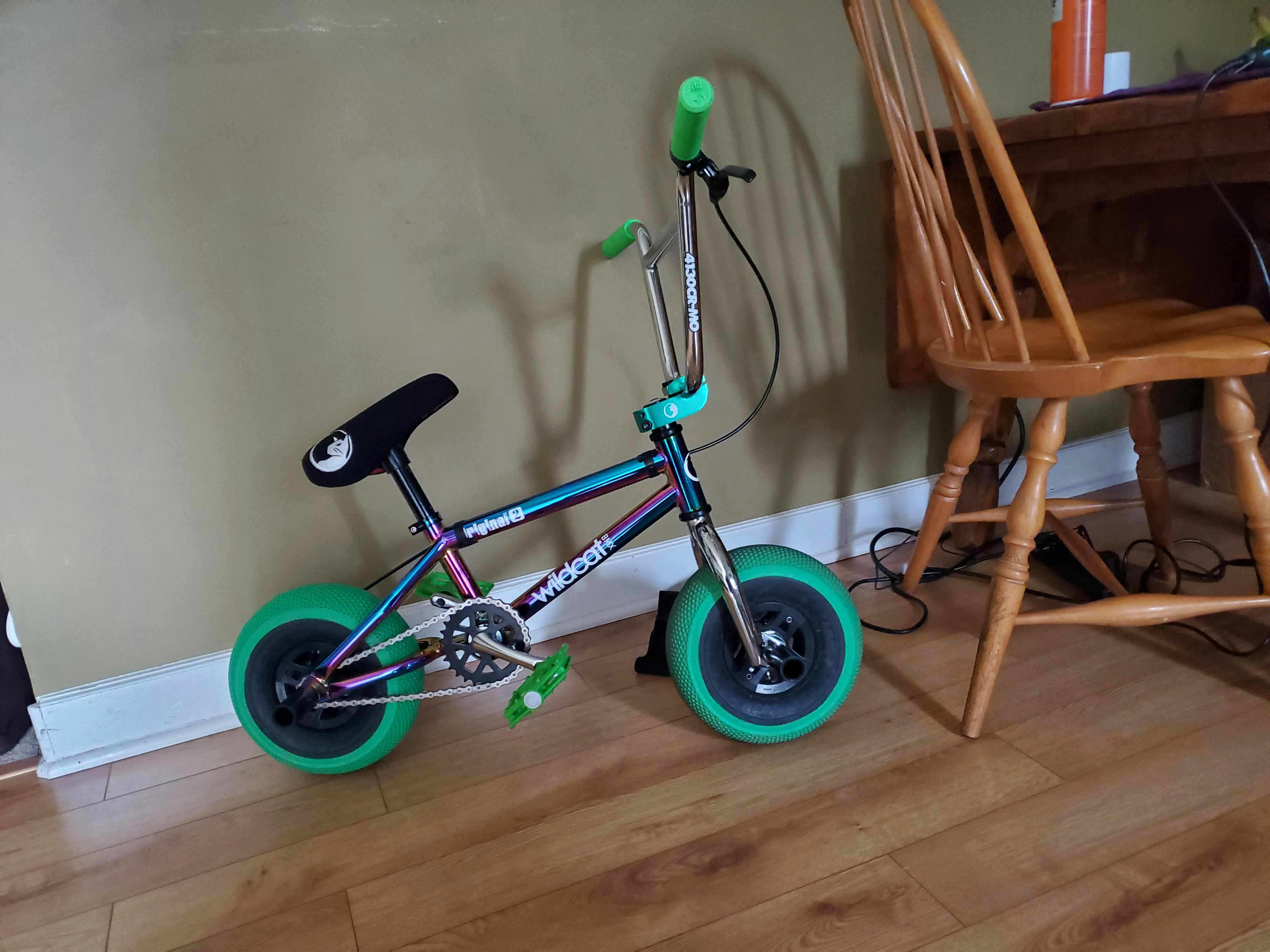 Mini BMX Seat and post - Pivotal  Wildcat Mini Bikes - Wildcat