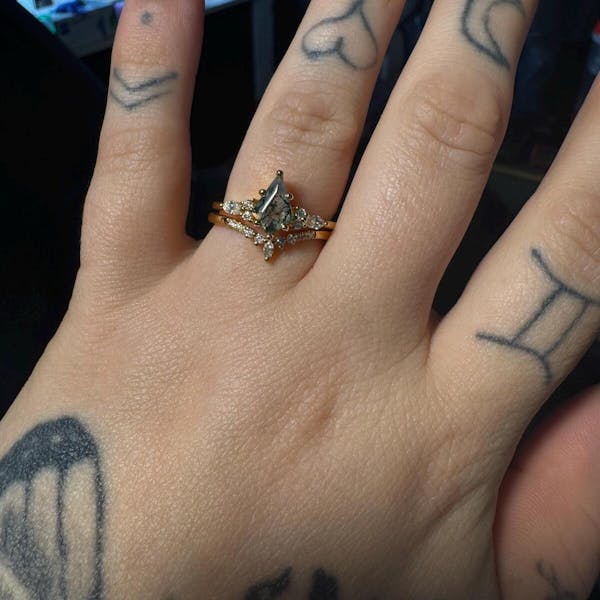 Vintage kite cut green moss agate engagement ring set 14k rose gold marquise cut moissanite ring for women unique bridal wedding ring set