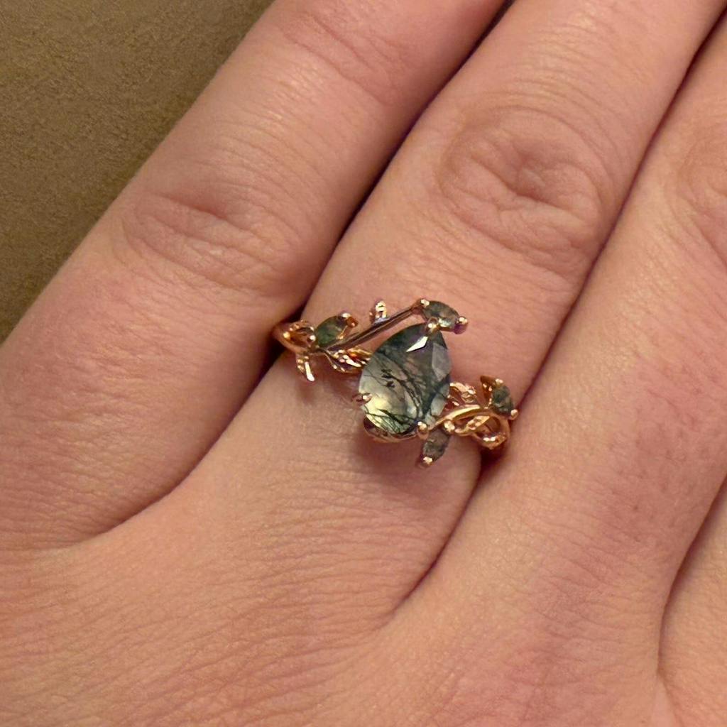 Vintage pear cut green moss agate engagement ring rose gold art deco cluster leaf nature inspired bridal promise wedding ring set women