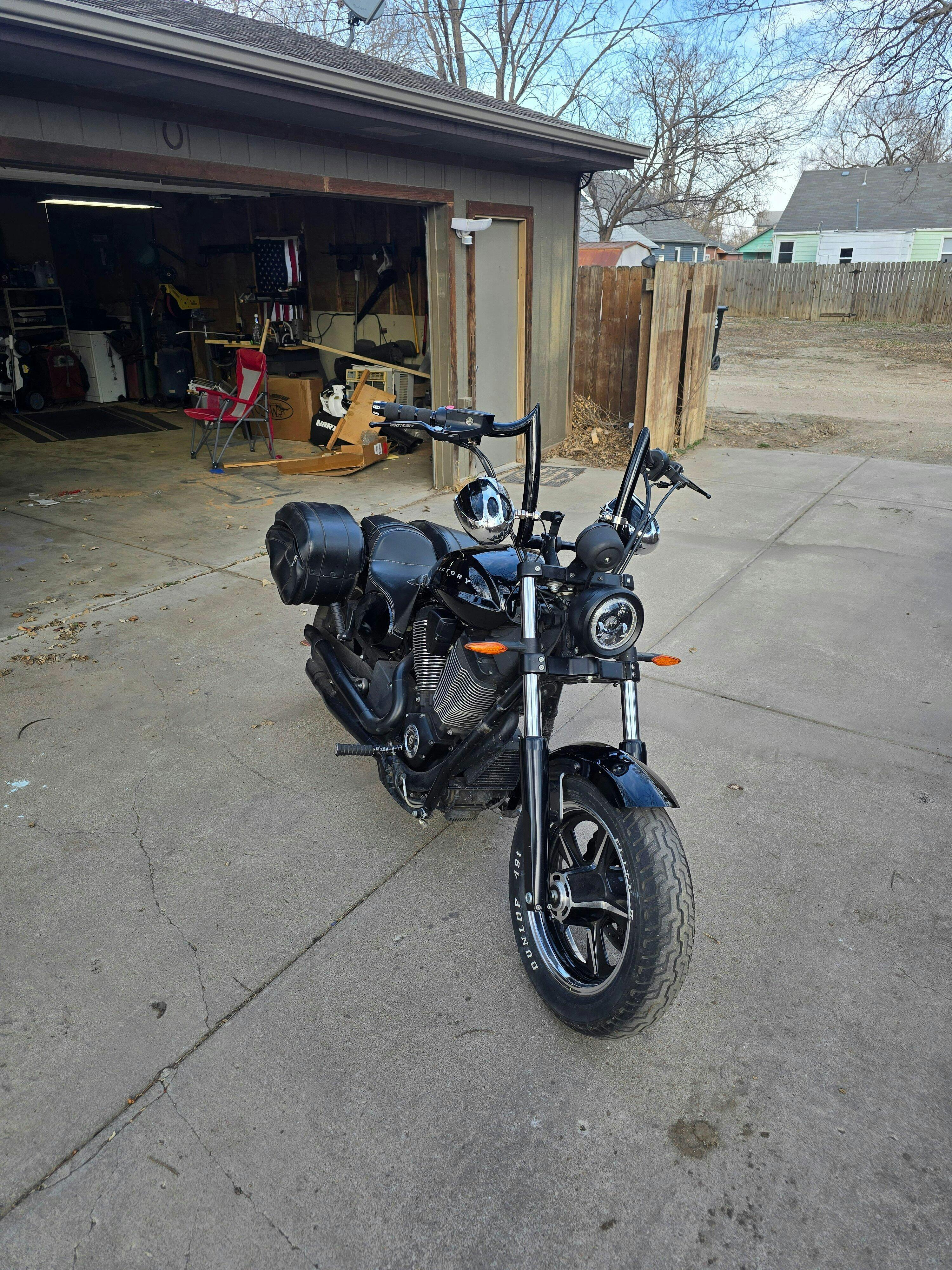 ホッピー　フラットベンチ＋バー Amazon.com: TIGERSGATE Sportster Dyna Ape Hangers Softail