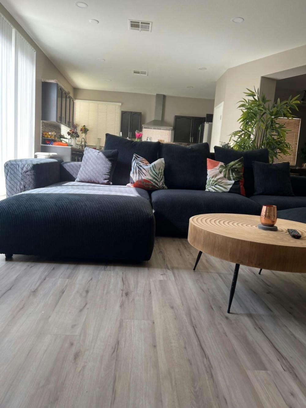 Matrix Modern Modular Sofas | 5-Piece Black Corduroy U-Shaped Sectionals 3-seater