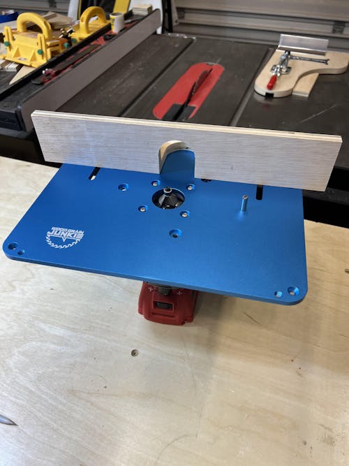 DualFit Pro® Aluminum Router Mount - Insert Plate - Fits Full-Size and Trim Routers