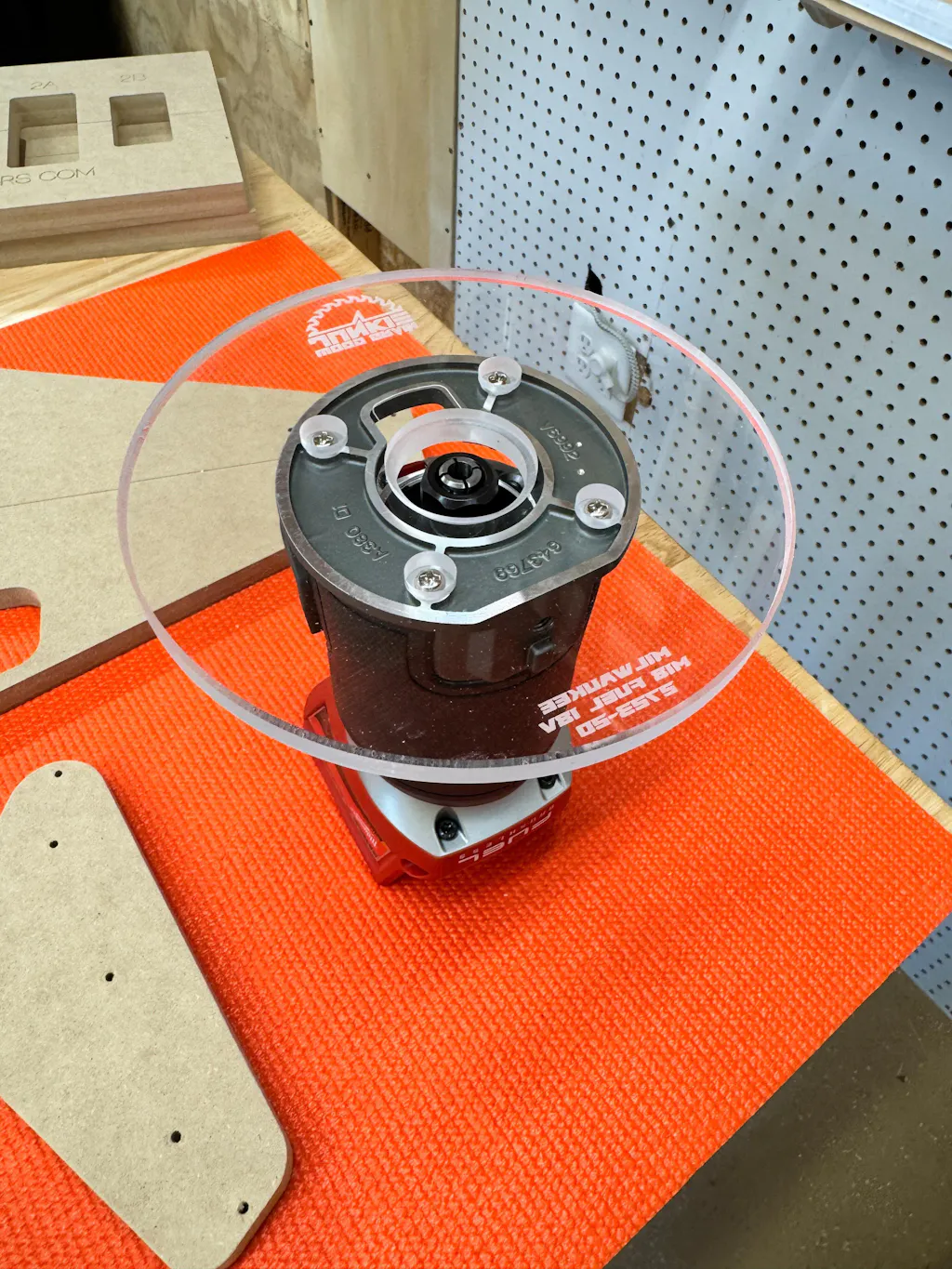 TrimFit Pro® SINGLE GRIP Router Base Plate for Milwaukee M18 FUEL 2723-20