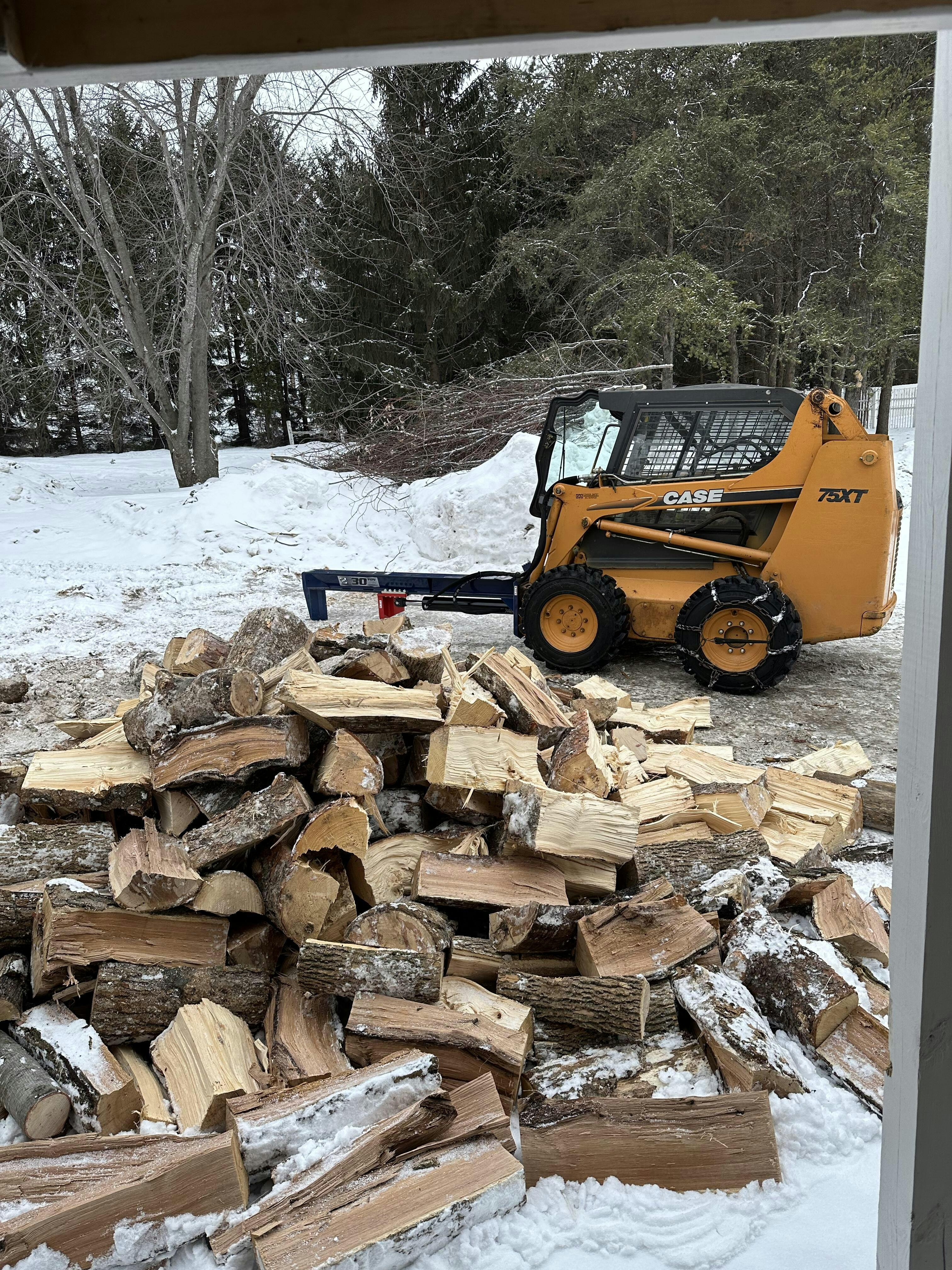 30 Ton Iron & Oak Upside Down Skid Steer Log Splitter 31" Open (SMH303 ...