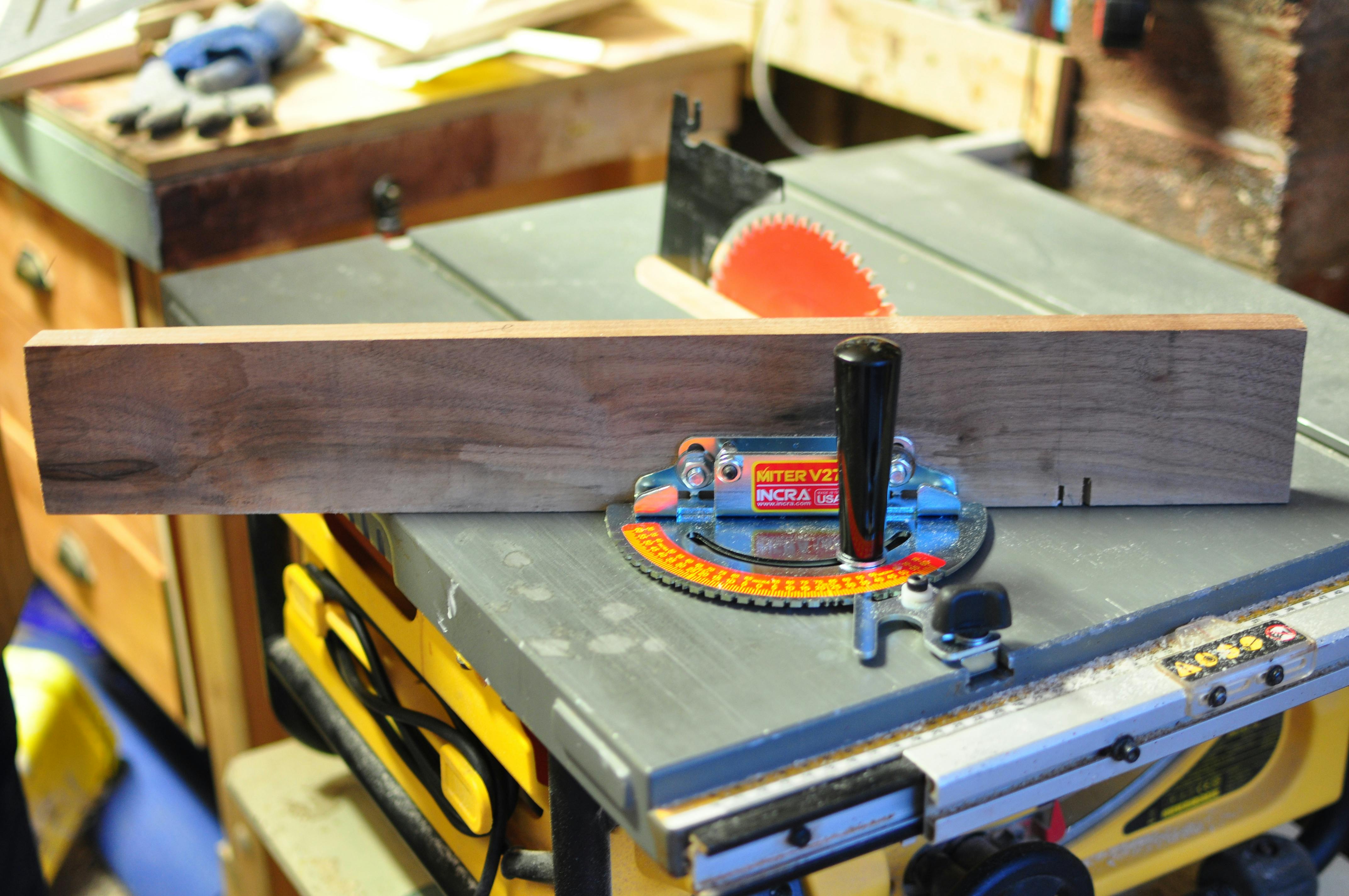 INCRA Miter Gauge V27 Wood Workers