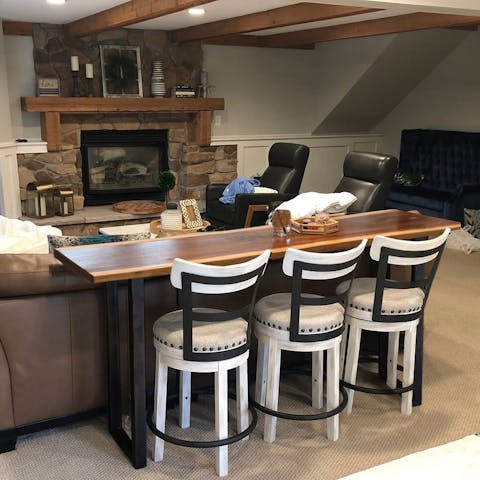 "Onegrain" Bar Table Breakfast Table — A Single-Slab Live Edge Console Table with Steel Legs, Born from One Grain, Made to Last