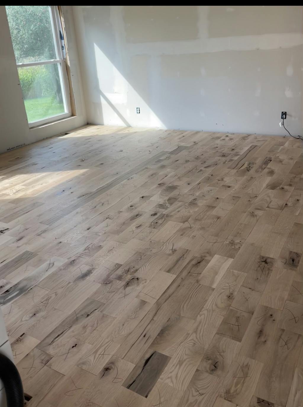Unfinished White Oak #3 Common 5" Solid Hardwood Xulon Flooring ...
