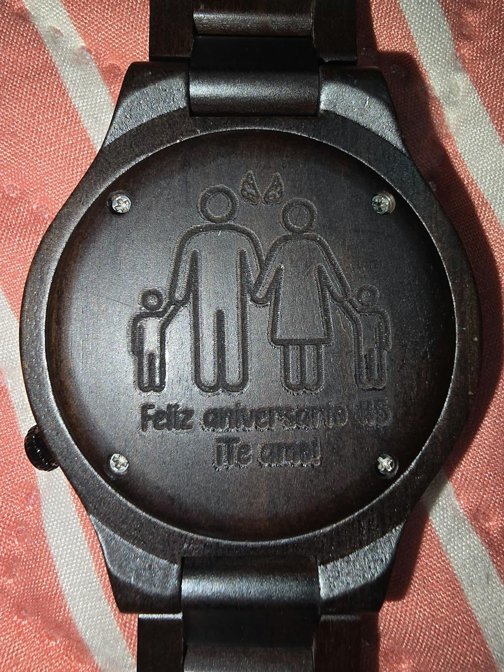 MALTA // Reloj de Madera