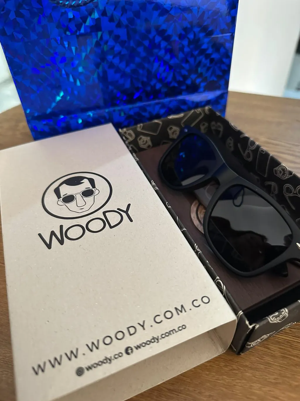 WALK THIS WAY - DARK // Gafas de Sol con Madera