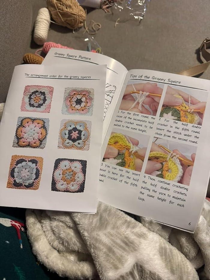 Kit for Cylindrical Bucket Bag, Purse, Complete DIY Kit with Detailed Instructions, Video Tutorials, for Beginners with Basic Crochet Knowledge or Intermediate and Advanced Crocheters