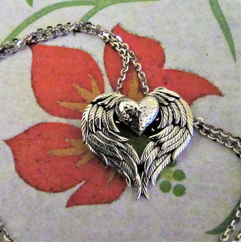 Love of Angels Heart-Shaped Wings Pendant