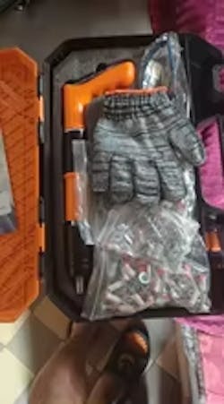 Clavadora Silenciosa NAILER™ – Cuelga sin taladro + 50 clavos GRATIS