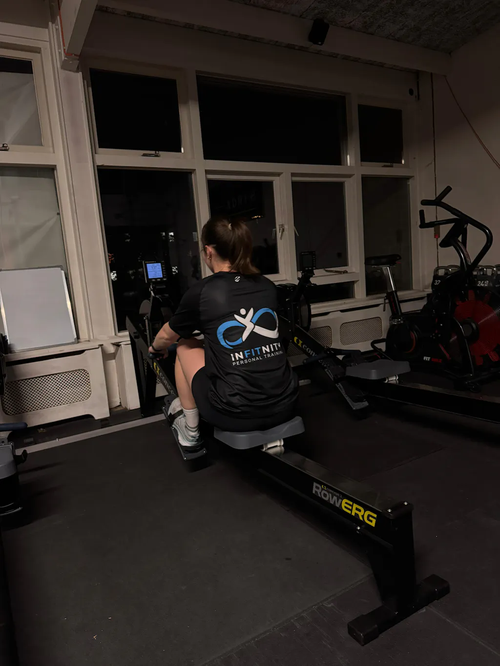 T-SHIRT - WORTHIT x INFITNITY