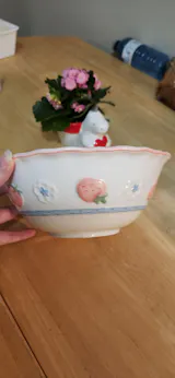 Hand-Painted Pink Strawberry Ceramic Large Soup Bowl – 1100ML