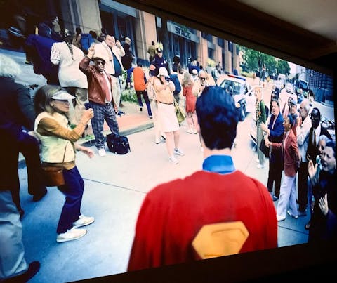 WUPRO CINEMA-LEVEL Smart Enhanced Gain Motorized Tension Floor Rising Screen For Long Throw projector