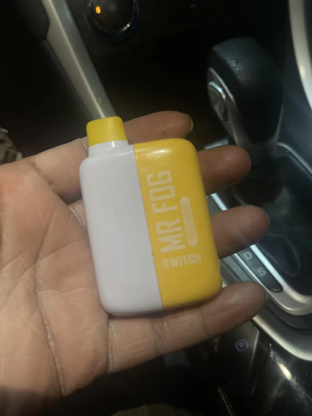 mr fog switch yellow Mr Fog Switch 15000 Disposable Vape main image 0