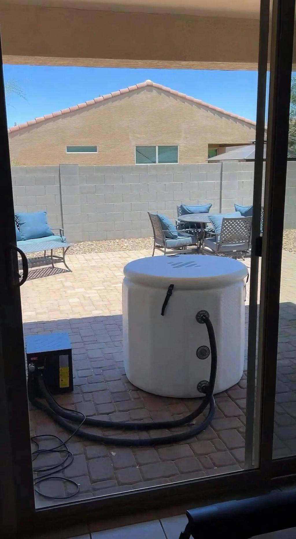 High-Performance Cold Therapy Airtub + Chiller Mini + Essentials