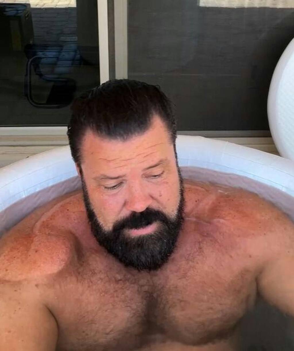 High-Performance Cold Therapy Airtub + Chiller Mini + Essentials