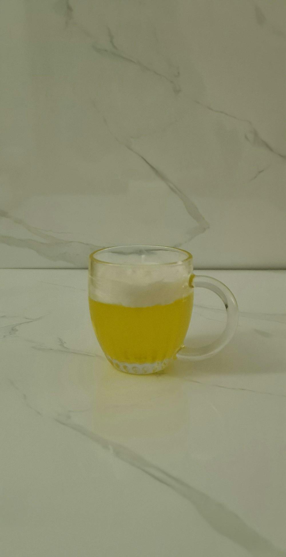 שמן ריח  - אוכמניות ופריחת המג'נטה.