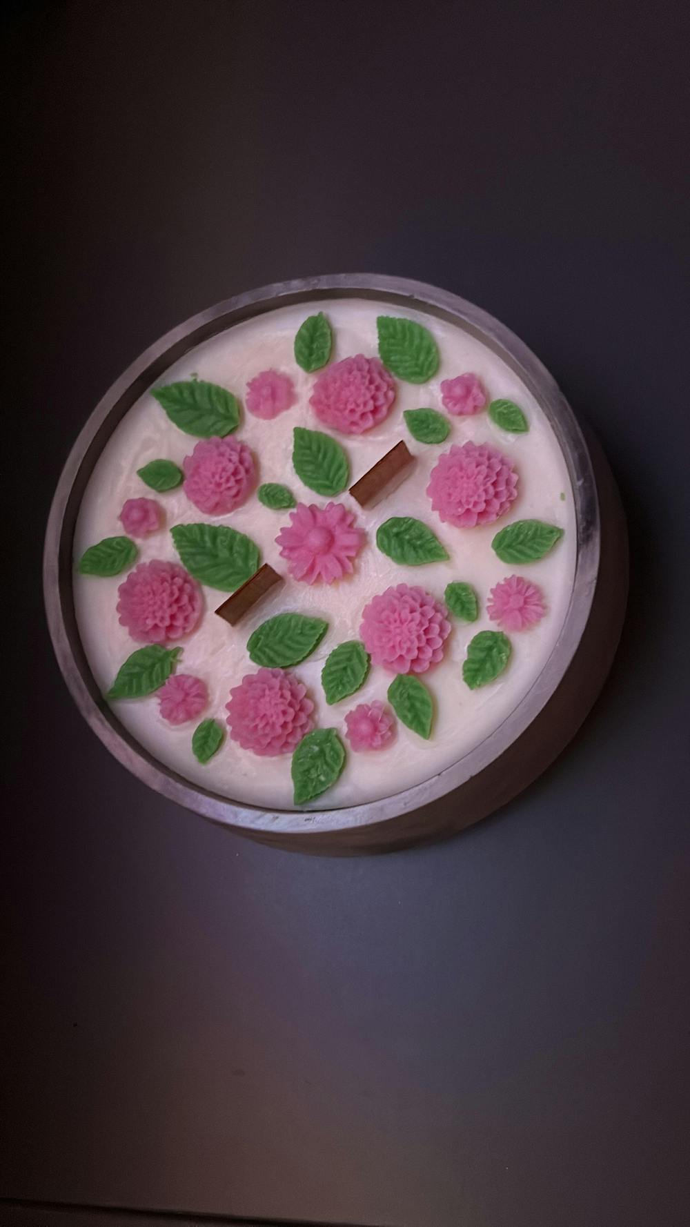 שעווה מקצועית JustWax SP600 מוכנה לשימוש, להכנת נרות בתבניות סיליקון וטארטים