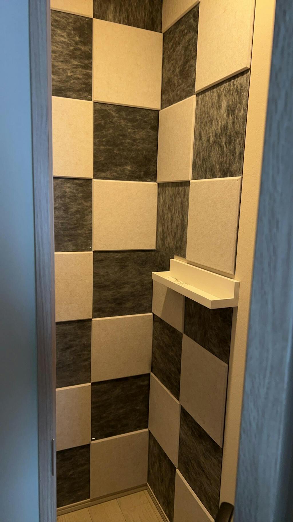 日本製 遮音シート「saegiriPRO」30cm×30cm 3mm厚 面密度 約6.3kg/㎡【12枚/24枚/48枚】