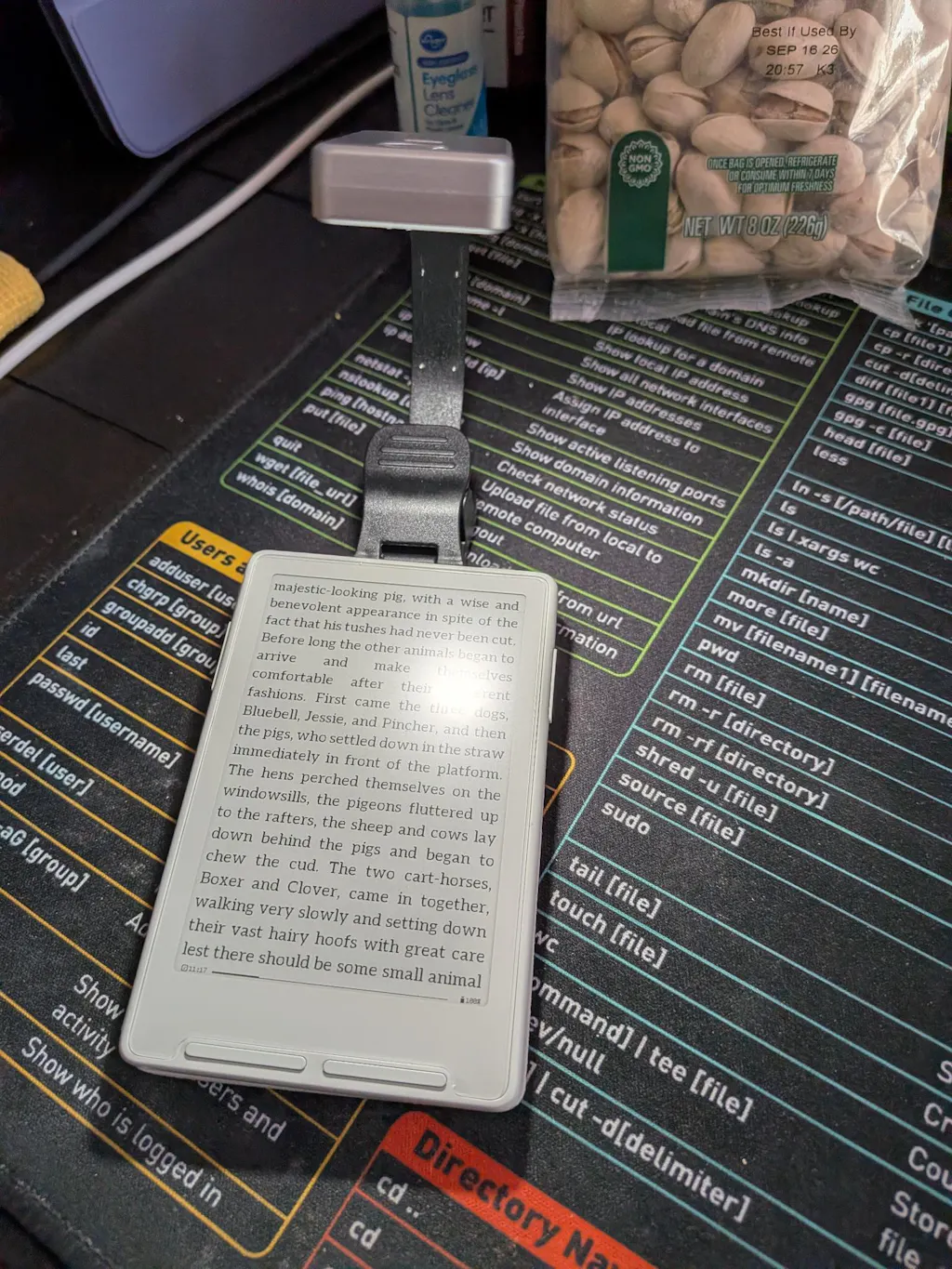 Xteink X4 Pocket eReader