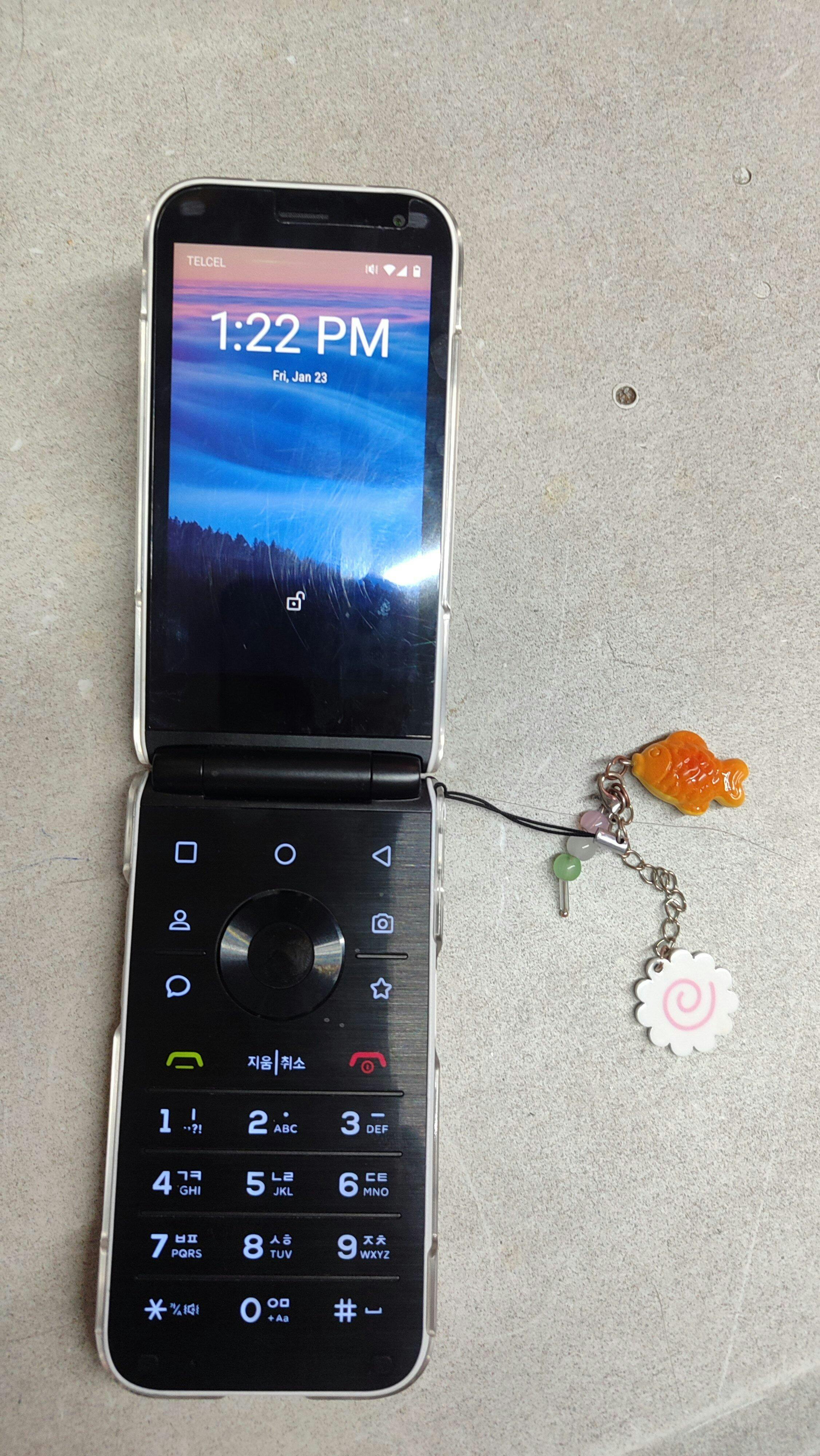 ALT MIVE Style Folder AT-M120 | Android 12 Flip Phone & Smartphone